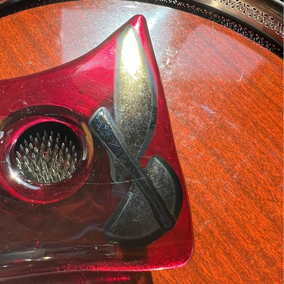 Artist Shelly Szekely Handcrafted glass Fused Dichroic Glass incense holder - Picture 8 of 9